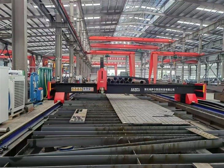 Gantry Fiber Laser CNC Cutting Machine